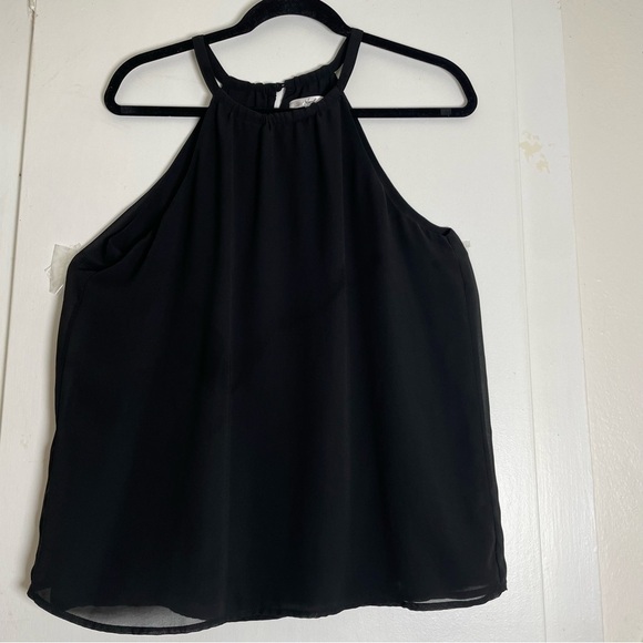 Norah Tops - Black Sleeveless Tank Top with Minimalist Design Size M